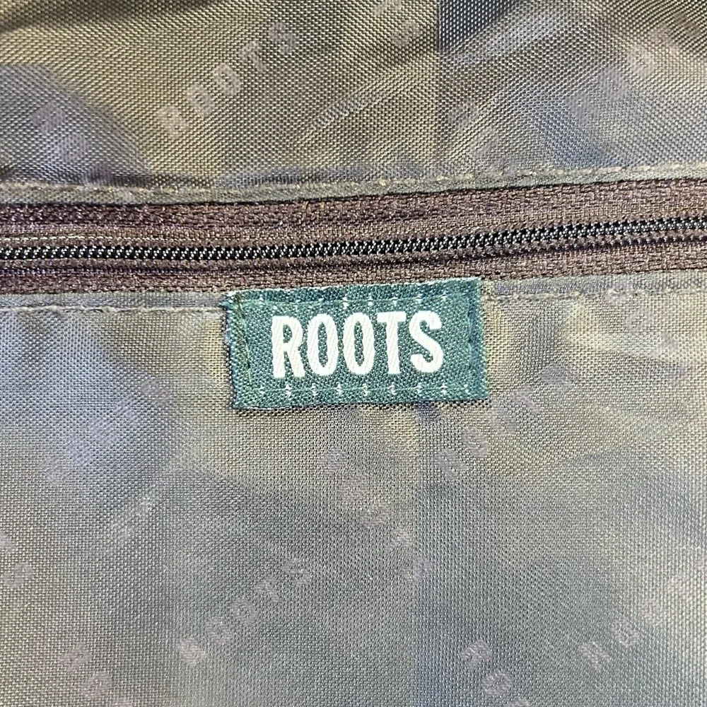 Roots Y2K Era Brown Nylon Leather Trim Crossbody Bag Travel Pouch - Picture 5 of 15
